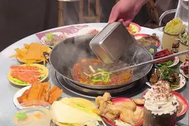 猪猪女孩：猪油锅+红烧肉=猪上加猪#创作者扶持计划视频封面