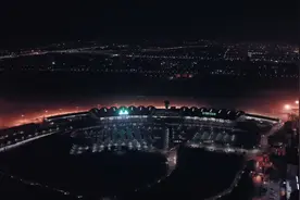 伴随着最后一个航班9779起飞离开青岛，流亭机场陆续关闭灯光视频封面