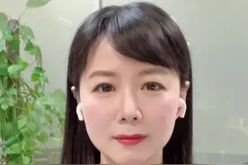 #新疆展示党徽的大叔找到了   为何被感动…只因心中有信仰…#大v快评视频封面