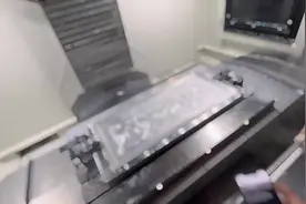 把自己当成一件艺术品，好好打磨，用心雕 琢，终会有出头之日视频封面