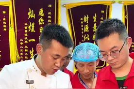 咸蛋黄焗龙虾教程#烧烤培训 #特色烧烤 #小龙虾视频封面