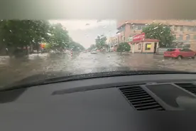昌邑这雨下得，过后又得有多少泡水车流入市场#我的城市下雨了视频封面