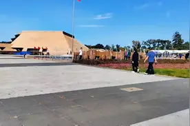 参观昭君博物馆视频封面