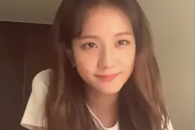 金智秀讲英语合集，带着韩国口音的英语听着也很可爱~要学好英语