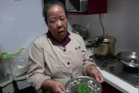 做紫菜蛋花汤，食材全下锅就错了！教你地道做法，蛋花漂亮味道鲜