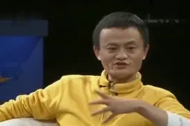 马云：我专程去拜访李嘉诚，他跟我说的这八个字，让我终生难忘！视频封面