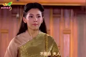 贝拉替仆人受罚被夫人家规伺候，宠妻的泡泡哥心疼贝拉帮她求情视频封面