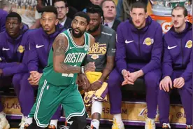 十佳球：欧文两度街球过人耍晕湖人 字母哥未上榜反成隔扣背景图片